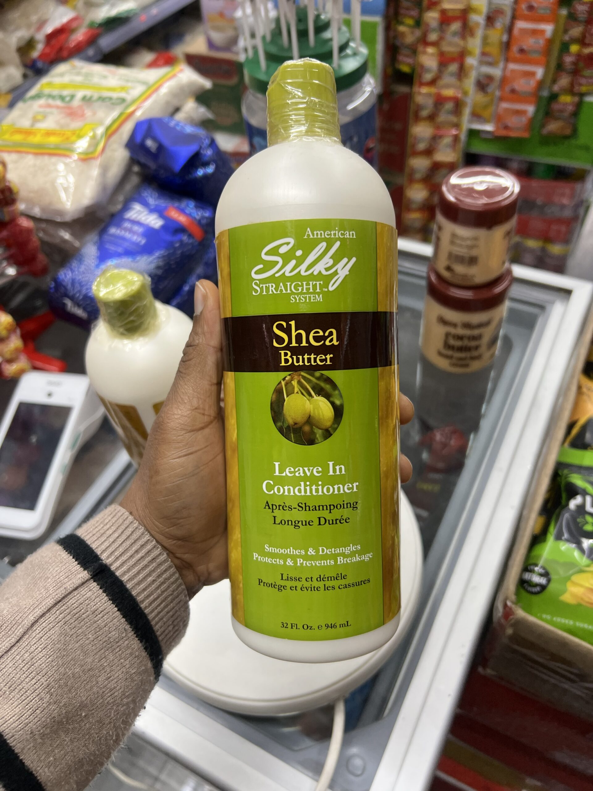 img_3561 Silky Shea Butter Leave In Conditioner 946ML - Image 1