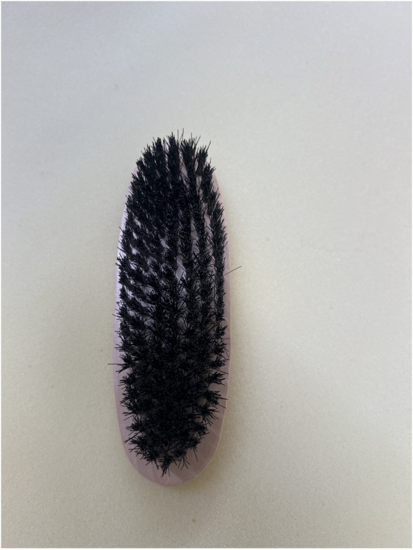 AmiCare Small Soft Wooden Hair brush - Image 4