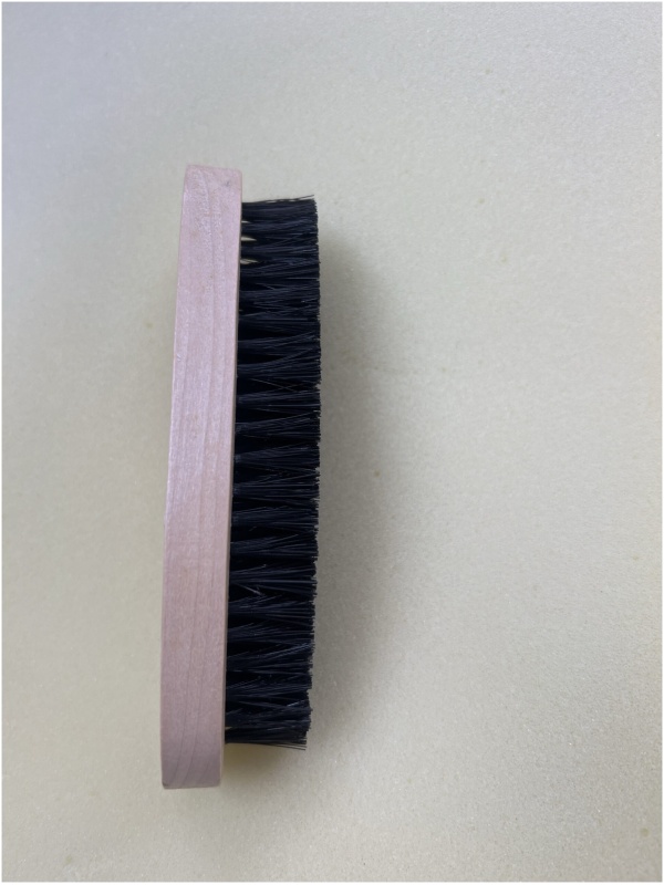 AmiCare Small Soft Wooden Hair brush - Image 3